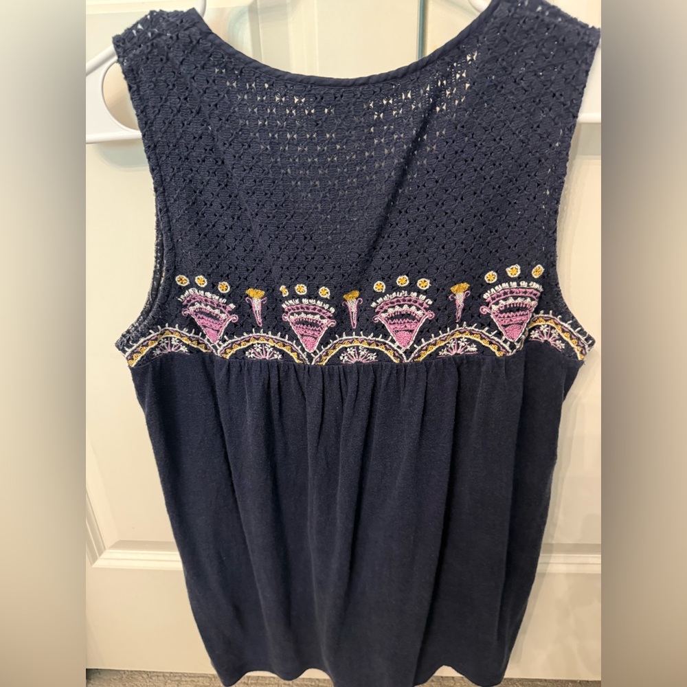 Anthropologie Akemi + Kin Blue Crochet Top - Boho Textured Blouse, Size Medium - Picture 4 of 4